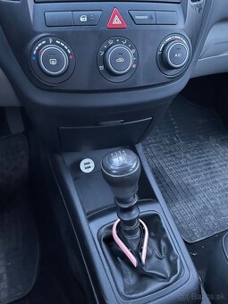 Predám KIA Ceed 1.4 MPI ( 77 kw ), 1. majiteľ - 11