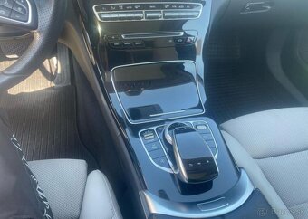 Mercedes-Benz Třídy C 250D,4MATIC,Burmester,PANORAMA nafta - 11