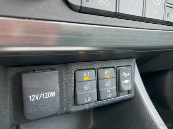 Toyota Auris Touring Sports 1.6 l Valvematic Style AT, 97 kW - 11