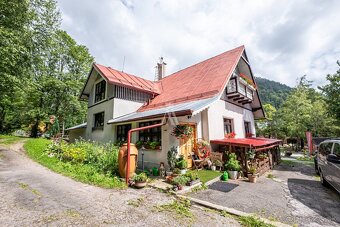 REŠTAURÁCIA, PENZIÓN A PARKOVISKO, TATRANSKÁ KOTLINA, VYSOKÉ - 11
