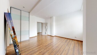 3 izb. 98 m2 - ŠKULTÉTYHO ul. - TRNAVSKÉ MÝTO - 98 m2 - 11