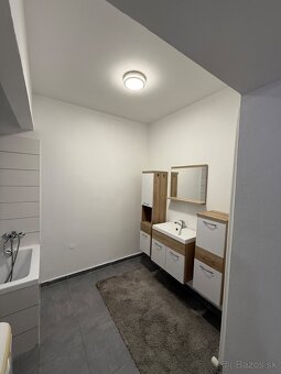 Ponúkam na predaj byt/obchodný priestor - 11