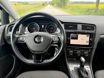 Volkswagen e-Golf, 32kWh,SoH 89%,CCS,NAVI, s DPH 13 960,-EUR - 11
