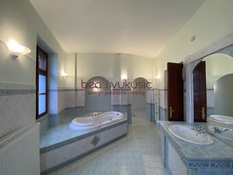 NA PREDAJ_DOM RABÍNA v Prešove_architektonický skvost - 11