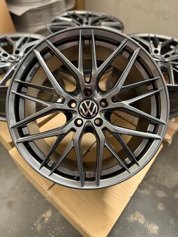 Nepoužité hliníkové disky 5x112 R19 - Audi, VW, Škoda, Seat - 11