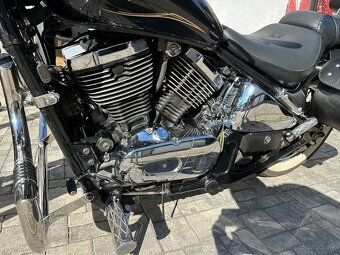 Kawasaki VN800 Classic - 11