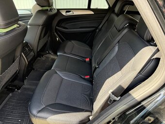 Mercedes ML350 Bluetec 4matic - 11