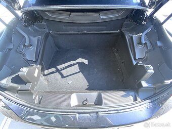 Peugeot 307 CC 2.0 16V Dynamique - 11