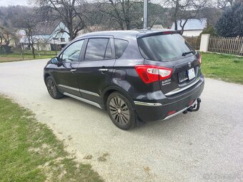 Suzuki SX4 S-CROSS 1,6 benzín - 11