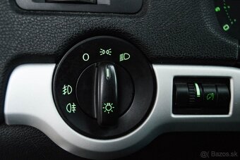 Škoda Octavia Combi 2.0 TDI Ambiente - 11