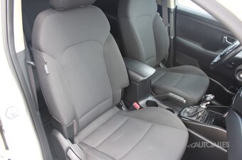 Kia Carens 1,7 CRDi 104 kW - 11