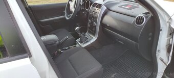Suzuki Grand Vitara r.v.2010 - 11