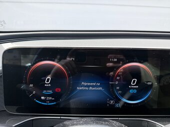 Predám Mercedes Benz EQC 400 4M - 11