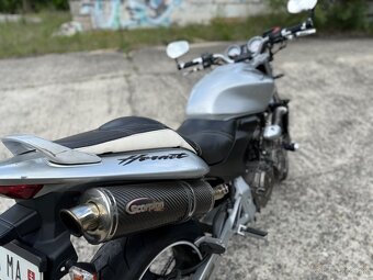 Honda CB600F Hornet - 11