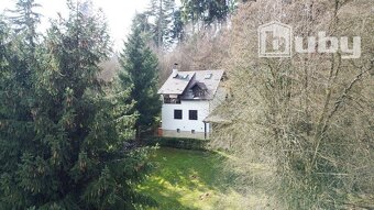 Murovaná 6 izbová  chata s vlastným pozemkom 500m2, na preda - 11