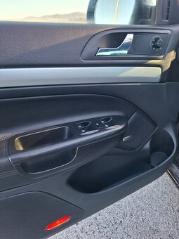 Škoda octavia RS 2.0tsi 147kw DSG - 11