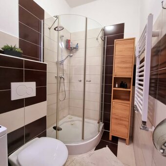 1- izbový, klimatizovaný byt  pri City Aréne  s parkovacím m - 11