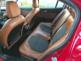 Alfa Romeo Giulia 2.2 Diesel 180 AT Super - 11