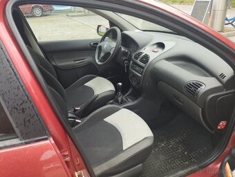 Predám Peugeot 206  1,4 55kw - 11