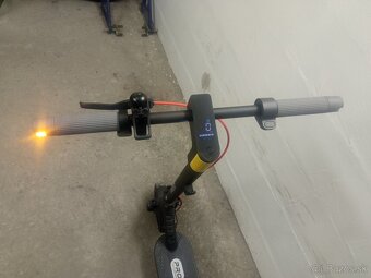 Elektrická kolobežka Xiaomi 5 pro - 11