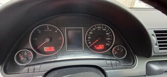 Audi A4 B7 2.0tdi BLB - 11