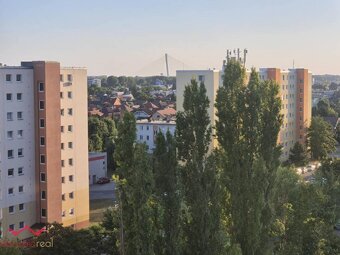 Čiastočne prerobený 1-izbový byt na predaj, Komárno - 11