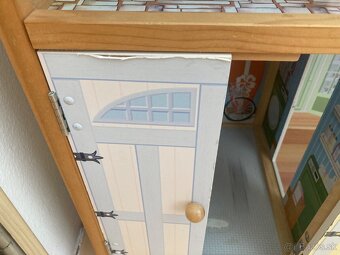 Dom pre Barbie s nábytkom - 11