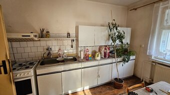 Darujem nabytok / skrine / kuchyna - 11