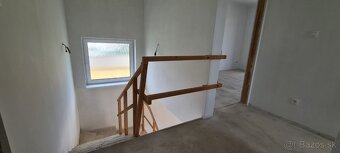 Na predaj 5 izbový dom pri jazere Veľký Biel - 11