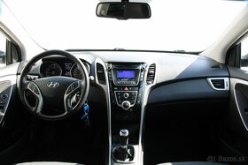 HYUNDAI i30 1. 6 MPi 88 kW M6 - 11