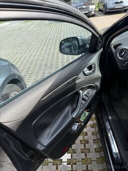 Ford Mondeo - 11