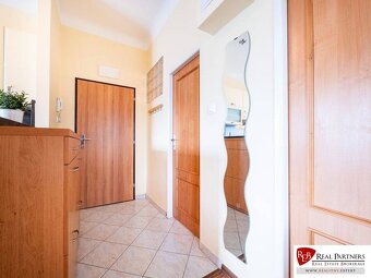 REB.sk ponúka na predaj veľký 2izb. byt na začiatku Vajnorsk - 11