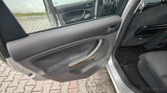 Predam Ford C-Max 1,8 tdci Ghia - 11