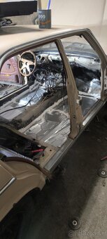 Mercedes Benz w123 piáno 240 diesel - 11