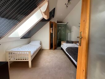 Ponúkame na predaj krásny mezonetový apartmán v Donovaloch - 11