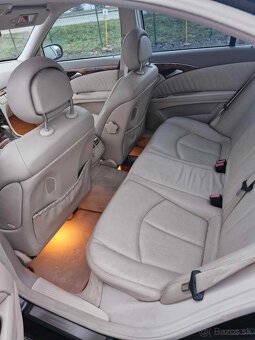 Mercedes-Benz E W211 - Brno - 11