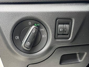 Škoda Kamiq Style 1.0 TSI 85kW,MT/6, BENZÍN, 2020, 82494 km - 11
