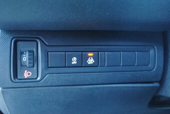 Peugeot 308 1.6 BlueHDi⭐AUTOMAT⭐PREVERENÉ VOZIDLO⭐ - 11