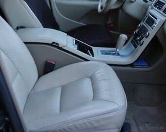 Volvo XC70 D5 2008 Nova STK - 11