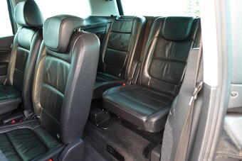 VW Sharan 2.0 TDI DSG HIGHLINE 7 miestny - 11