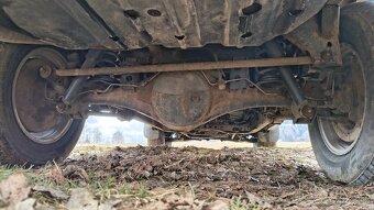 Nissan Terrano 2 - 11