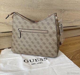 Kabelka Guess Zamira Quattro G - 11