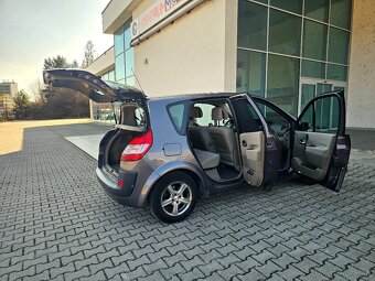 RENAULT MEGANE SCENIC 1.5DCI - 11