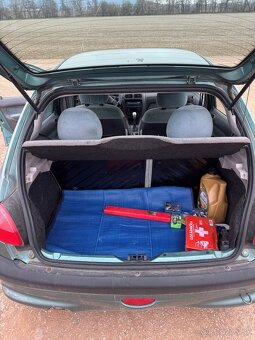 Peugeot 206 2.0 HDI. REZERVOVANÉ - 11