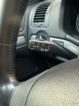 Škoda Octavia 2 1.9 TDi Sedan - 11