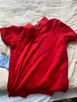 Armani teplaky, Karl Lagerfeld tričko, ponožky Hugo Boss - 11