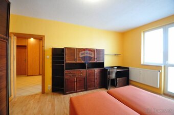 REZERVOVANÉ, 3-izbový byt s loggiou, Poprad, ul. Rázusova, 8 - 11