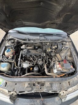 Rozpredám na diely Octavia 1 1.9 TDI 81kw - 11
