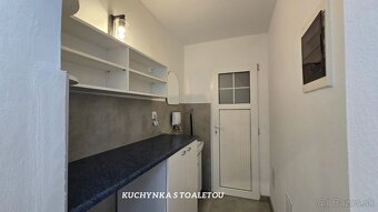 Prenájom  - 2 samostatné reprezentatívne  kancelárie/ pries - 11
