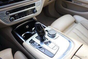 BMW Rad 7 730d xDrive A/T, Full Led, Soft Close, Masáže... - 11